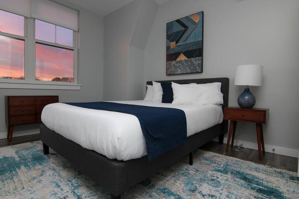 Luxury Apartment With Gym, Steps From Commuter Rail #4011 Reading Екстер'єр фото